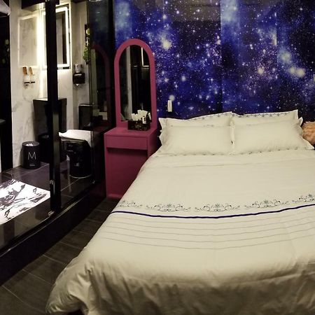 Star City Hotel Hongkong Buitenkant foto