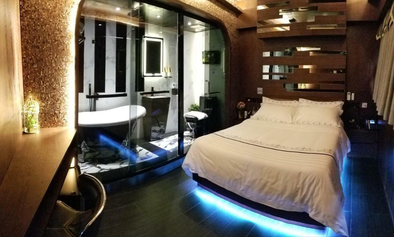 Star City Hotel Hongkong Buitenkant foto