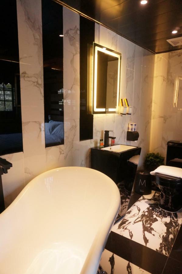 Star City Hotel Hongkong Buitenkant foto